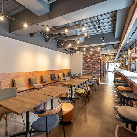 Wise Owl Hostels Kyoto Bagian luar foto