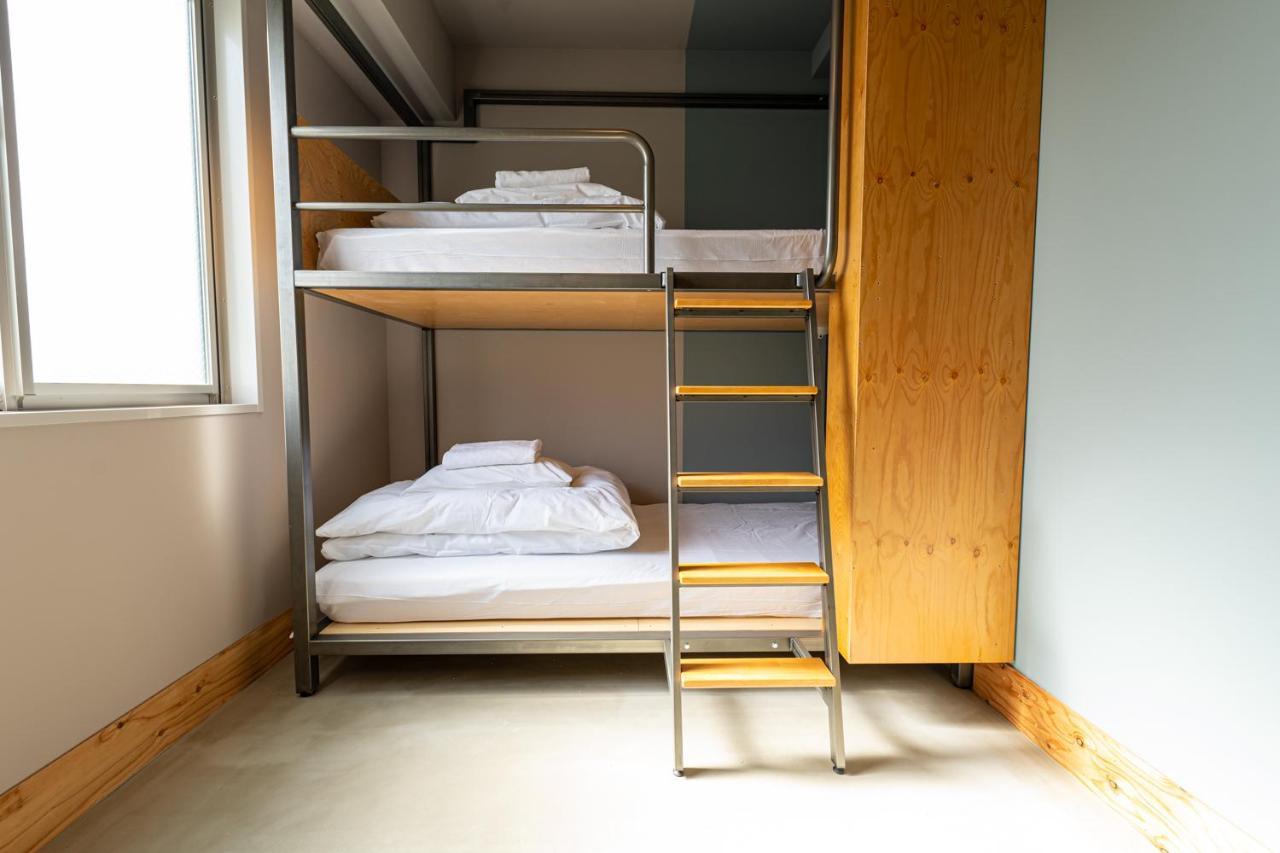 Wise Owl Hostels Kyoto Bagian luar foto